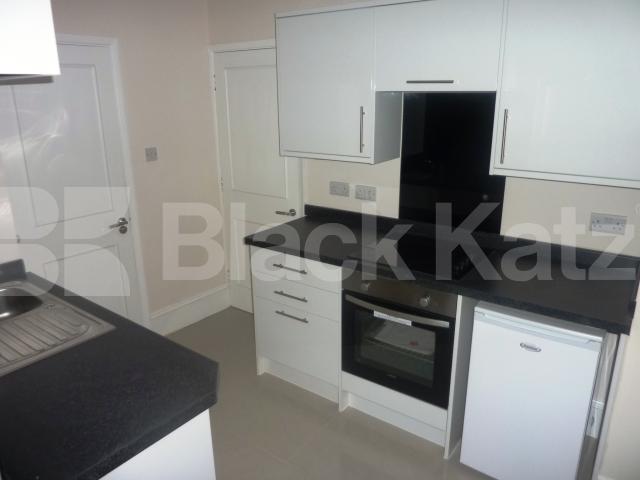 			NEWLY REFURBISHED IN ZONE 1!, Studio Apartment, 1 bath, 1 reception Flat			 Welbeck Street, OXFORD STREET / BOND STREET